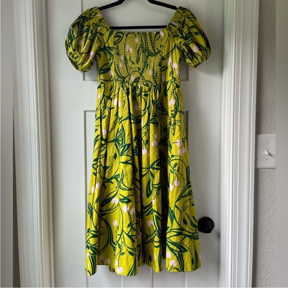 Maeve Puff-Sleeve Sweetheart Dress in Cherry Chartreuse - Picture 12 of 13